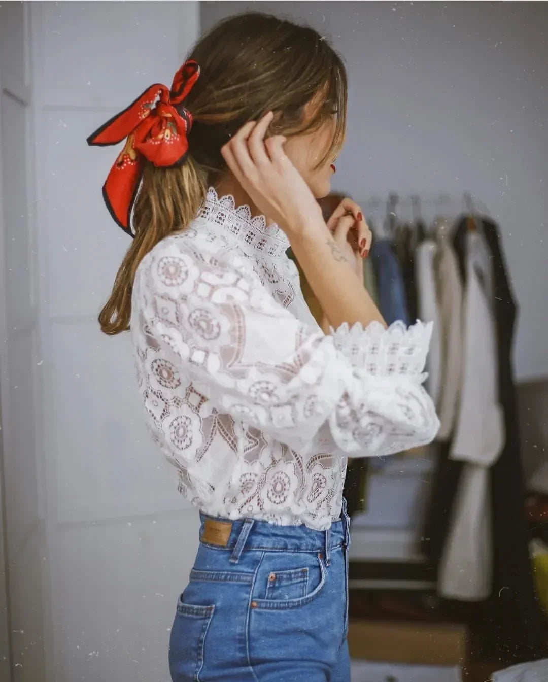 AYUALIN Lady White Lace Blouse Shirt Women Long Sleeve See Through Sexy Blusa Vintage Femme Transparent Top Casual Boho Blouses