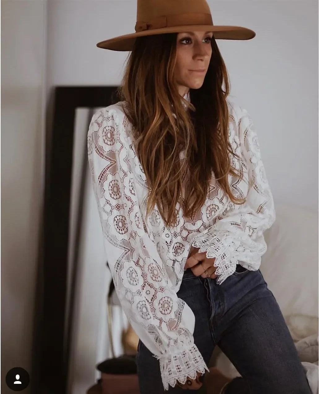 AYUALIN Lady White Lace Blouse Shirt Women Long Sleeve See Through Sexy Blusa Vintage Femme Transparent Top Casual Boho Blouses