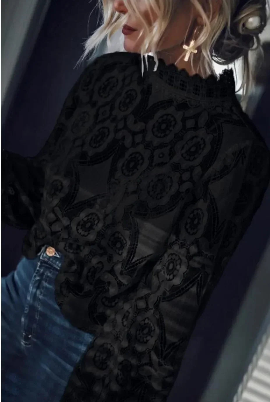 AYUALIN Lady White Lace Blouse Shirt Women Long Sleeve See Through Sexy Blusa Vintage Femme Transparent Top Casual Boho Blouses