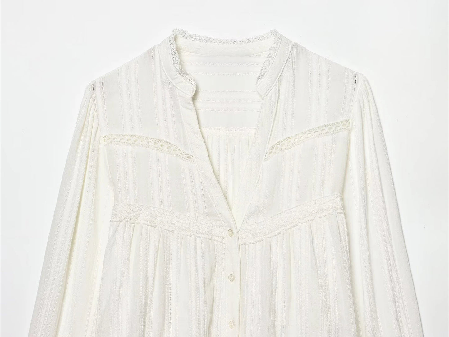 Long Sleeves Cotton White Blouses Shirts for Women Tops Vintage Loose V Neck Casual Spring Summer Blouse Boho Beach Cover-up